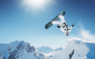 足球世界杯有女足吗，世界杯有女球员吗？