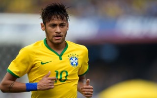 为什么中国人足球踢得这么差？为什么中国踢足球不行？