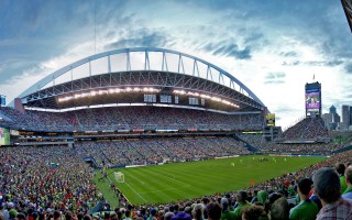 单打羽毛球规则边界线长度，羽毛球单打规则边界线如何认定出界